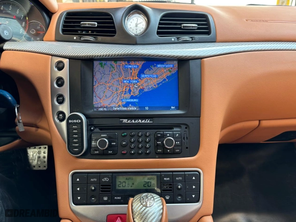 2012 Maserati GranTurismo S with VIN ZAM45KLA6C0066006, listed as a Copart auction lot 88821265 with 16,914 mi miles and Salvage Title. Bid and sale history available at carsss.com. Image 9.