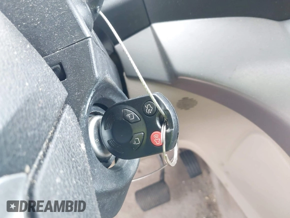 2013 Ford Escape SE с VIN 1FMCU0GX2DUB36015, выставлен на аукционе IAAI как лот 42642271 с пробегом 220 629 миль миль и . История ставок и продаж доступна на DreamBid. Изображение 11.