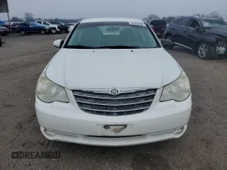 2009 Chrysler Sebring Touring with VIN 1C3LC56BX9N534170, listed as a Copart auction lot 46487875 with 224,301 mi miles and Clean Title. Bid and sale history available at DreamBid. Image 5.