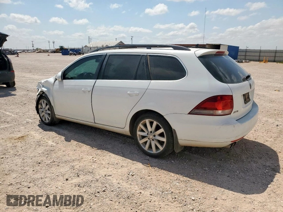 2014 Volkswagen Jetta TDI w/Sunroof & Nav с VIN 3VWPL7AJ4EM621135, выставлен на аукционе Copart как лот 61494425 с пробегом 52 781 миль миль и Списание • Salvage title. История ставок и продаж доступна на DreamBid. Изображение 2.