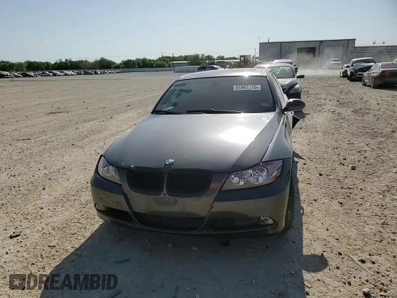 2008 BMW 3 Series 328i with VIN WBAVC53578FZ88885, listed as a Copart auction lot 51967275 with 136,934 mi miles and Salvage title. Bid and sale history available at DreamBid. Image 10.