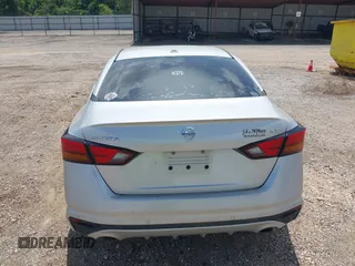 2019 Nissan Altima 2.5 SL with VIN 1N4BL4EV8KC213510, listed as a IAAI auction lot 39266155 with 1 mi miles. Bid and sale history available at carsss.com. Image 16.