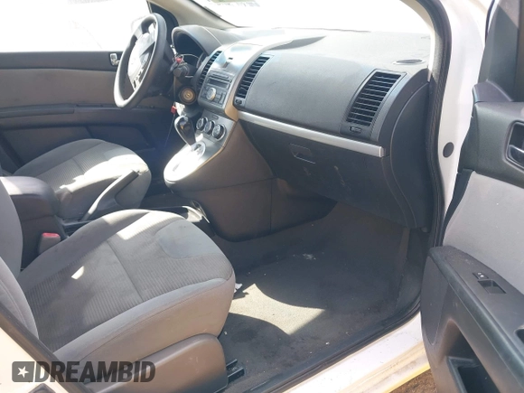 2011 Nissan Sentra 2.0 with VIN 3N1AB6AP1BL669528, listed as a IAAI auction lot 42070051 with 238,525 mi miles and . Bid and sale history available at DreamBid. Image 5.