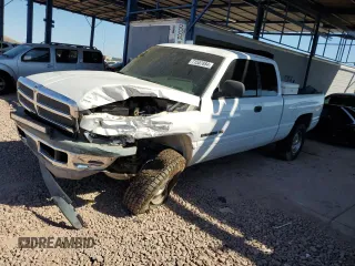 1999 Dodge 1500 z VIN 3B7HF12Y9XG182684, wystawiony jako Copart lot #71557884 z przebiegiem 312 376 mil mil oraz Szkoda całkowita • Salvage title. Historia ofert i sprzedaży dostępna na DreamBid. Obrazek 1.