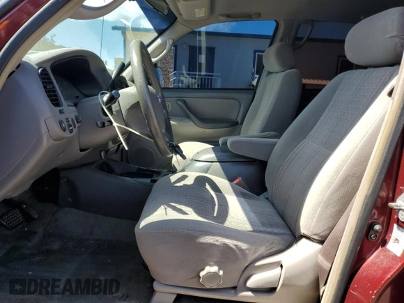 2004 Toyota Tundra SR5 with VIN 5TBDT44104S444316, listed as a Copart auction lot 49305325 with 113,781 mi miles and Salvage Title. Bid and sale history available at DreamBid. Image 7.