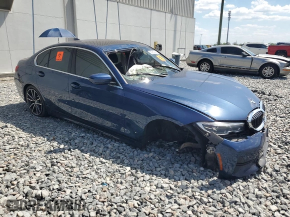 2021 BMW 3 Series 330i with VIN 3MW5R1J06M8B56990, listed as a Copart auction lot 50952045 with 0 mi miles and Clean Title. Bid and sale history available at carsss.com. Image 4.