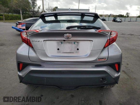 2020 Toyota C-HR LE with VIN NMTKHMBX5LR104910, listed as a Copart auction lot 51570285 with 35,708 mi miles and Non Repairable. Bid and sale history available at DreamBid. Image 6.