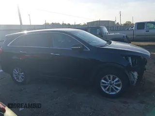 2019 Kia Sorento LX with VIN 5XYPG4A31KG579877, listed as a IAAI auction lot 41342414 with 32,549 mi miles. Bid and sale history available at carsss.com. Image 14.