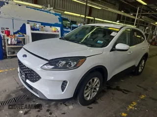 2020 Ford Escape SE with VIN 1FMCU9G68LUB25725, listed as a IAAI auction lot 42773960 with 91,597 mi miles and . Bid and sale history available at DreamBid. Image 43.