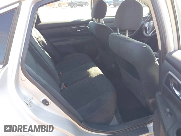 2015 Nissan Altima 2.5 SL with VIN 1N4AL3AP1FN890387, listed as a IAAI auction lot 41533875 with 149,173 mi miles. Bid and sale history available at carsss.com. Image 8.