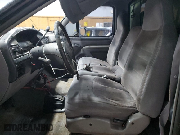 1997 Ford F-250 with VIN 1FTHF26G8VEB98855, listed as a Copart auction lot 53140545 with 193,820 mi miles and Clean Title. Bid and sale history available at DreamBid. Image 7.
