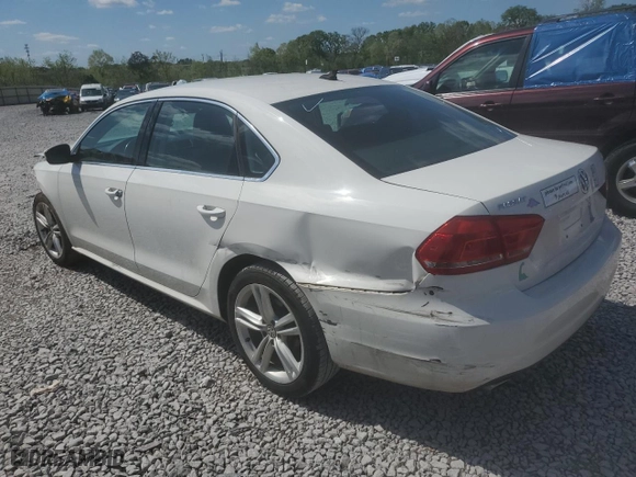 2015 Volkswagen Passat 2.0L TDI SE w/Sunroof with VIN 1VWBV7A32FC093846, listed as a Copart auction lot 52032715 with 124,434 mi miles and Salvage Title. Bid and sale history available at carsss.com. Image 2.