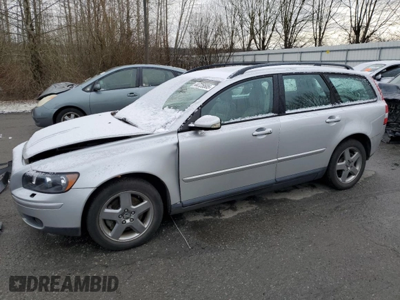 2006 Volvo V50 2.5L Turbo with VIN YV1MJ682762162920, listed as a Copart auction lot 44725505 with 0 mi miles and Salvage Title. Bid and sale history available at carsss.com. Image 1.