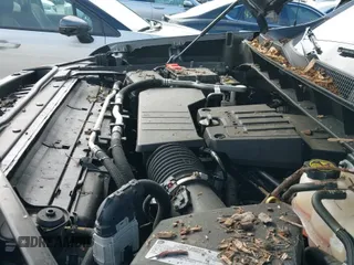 2021 Chevrolet Silverado 1500 Custom z VIN 1GCPYBEK6MZ237364, wystawiony jako IAAI lot #43025156 z przebiegiem 44 250 mil mil oraz . Historia ofert i sprzedaży dostępna na DreamBid. Obrazek 12.