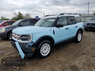 2024 Ford Bronco Sport Heritage z VIN 3FMCR9G68RRF22515, wystawiony jako Copart lot #55988775 z przebiegiem 5 630 mil mil oraz Szkoda całkowita • Salvage title. Historia ofert i sprzedaży dostępna na DreamBid. Obrazek 1.