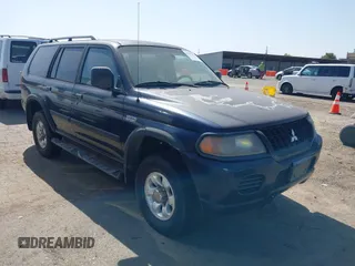 2002 Mitsubishi Montero ES z VIN JA4LS21H72J064812, wystawiony jako IAAI lot #42395976 z przebiegiem 131 436 mil mil oraz . Historia ofert i sprzedaży dostępna na DreamBid. Obrazek 1.