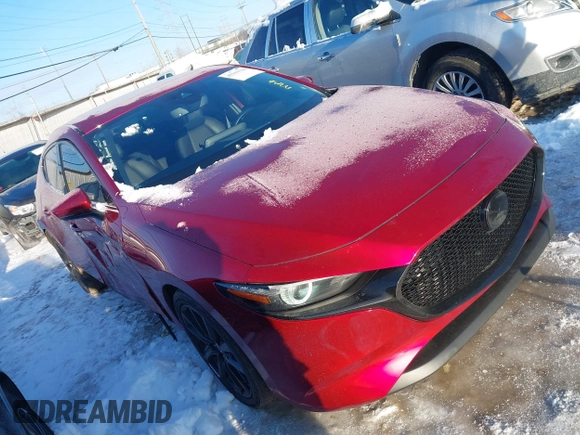 2022 Mazda Mazda3 Hatchback Premium with VIN JM1BPAML1N1515069, listed as a IAAI auction lot 41311726 with 30,198 mi miles. Bid and sale history available at carsss.com. Image 1.