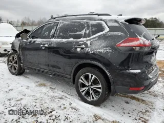 2017 Nissan Rogue SL z VIN 5N1AT2MV9HC798355, wystawiony jako Copart lot #46107415 z przebiegiem 101 683 mil mil oraz Szkoda całkowita • Salvage title. Historia ofert i sprzedaży dostępna na DreamBid. Obrazek 2.
