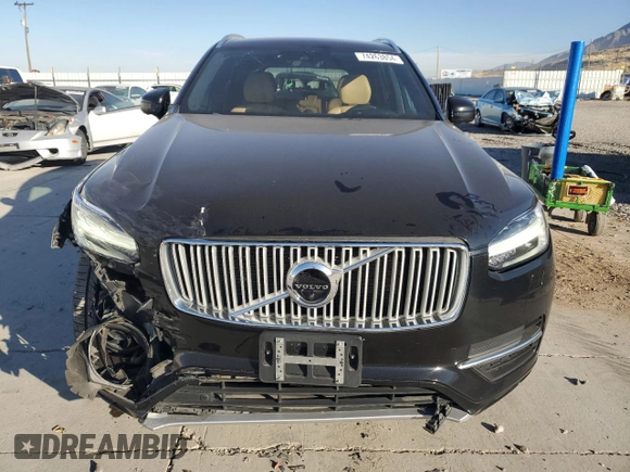 2017 Volvo XC90 Inscription with VIN YV4BC0PL4H1146176, listed as a Copart auction lot 74263854 with 119,743 mi miles and Salvage Title. Bid and sale history available at carsss.com. Image 5.