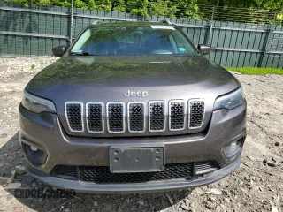 2019 Jeep Cherokee Latitude Plus with VIN 1C4PJMLBXKD130606, listed as a Copart auction lot 55272064 with 103,684 mi miles and Non Repairable. Bid and sale history available at carsss.com. Image 5.