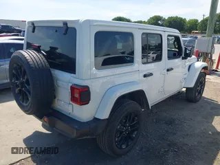 2024 Jeep Wrangler Sahara with VIN 1C4RJXP64RW225507, listed as a IAAI auction lot 42245973 with 45,984 mi miles and . Bid and sale history available at DreamBid. Image 4.