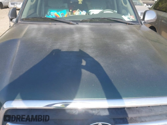 2000 Toyota Tundra SR5 with VIN 5TBBT4412YS082390, listed as a IAAI auction lot 42069302 with Not Provided miles and . Bid and sale history available at DreamBid. Image 10.