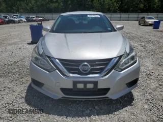 2016 Nissan Altima S with VIN 1N4AL3AP3GN359466, listed as a Copart auction lot 60975825 with 137,405 mi miles and Salvage title. Bid and sale history available at DreamBid. Image 5.