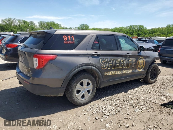 2020 Ford Police Interceptor Utility z VIN 1FM5K8AB9LGA19930, wystawiony jako Copart lot #55056095 z przebiegiem Nie podano mil oraz Szkoda całkowita • Salvage title. Historia ofert i sprzedaży dostępna na DreamBid. Obrazek 3.