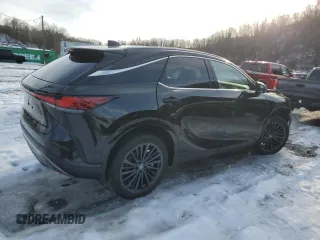 2025 Lexus RX with VIN 2T2BBMCA7SC066001, listed as a Copart auction lot 46140925 with 3,946 mi miles and Salvage Title. Bid and sale history available at carsss.com. Image 3.