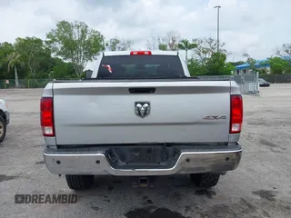 2016 Ram 2500 Tradesman с VIN 3C6UR5CL0GG357847, выставлен на аукционе IAAI как лот 42403339 с пробегом 256 394 миль миль и . История ставок и продаж доступна на DreamBid. Изображение 16.
