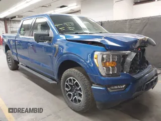 2022 Ford F-150 XL z VIN 1FTFW1E82NKE39483, wystawiony jako IAAI lot #42591423 z przebiegiem 51 701 mil mil oraz . Historia ofert i sprzedaży dostępna na DreamBid. Obrazek 1.