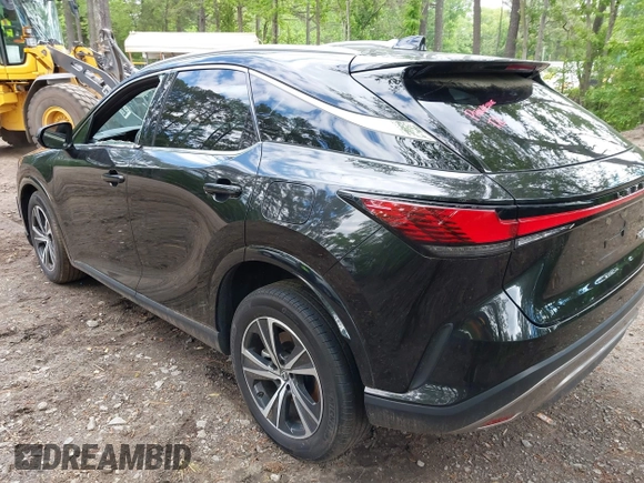 2024 Lexus RX 350 with VIN 2T2BAMCAXRC038674, listed as a IAAI auction lot 42145782 with 38,483 mi miles and . Bid and sale history available at DreamBid. Image 3.