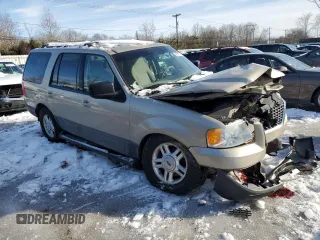 2004 Ford Expedition Special Service with VIN 1FMFU16L74LB75397, listed as a Copart auction lot 45512135 with 0 mi miles and Salvage Title. Bid and sale history available at carsss.com. Image 4.