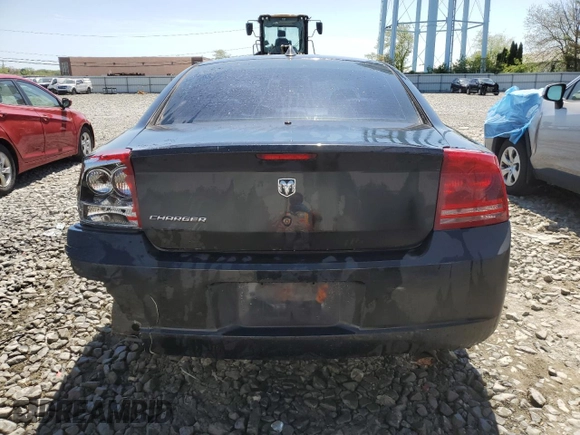 2008 Dodge Charger z VIN 2B3LA43GX8H294087, wystawiony jako Copart lot #54843755 z przebiegiem 208 359 mil mil oraz Szkoda całkowita • Salvage title. Historia ofert i sprzedaży dostępna na DreamBid. Obrazek 6.