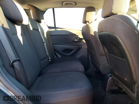 2020 Chevrolet Trax LS with VIN 3GNCJNSBXLL156065, listed as a Copart auction lot 43982225 with 70,108 mi miles and Salvage Title. Bid and sale history available at carsss.com. Image 10.