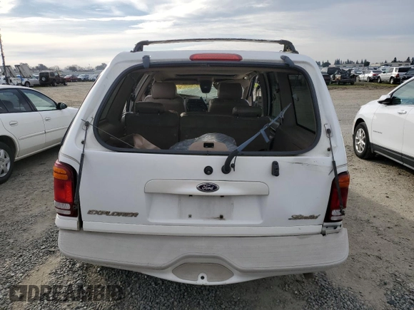 1999 Ford Explorer XLT z VIN 1FMZU35P1XZA10234, wystawiony jako Copart lot #45131435 z przebiegiem 180 247 mil mil oraz Szkoda całkowita • Salvage title. Historia ofert i sprzedaży dostępna na DreamBid. Obrazek 6.