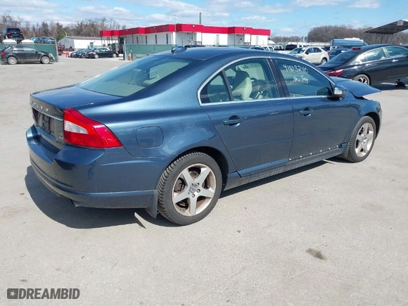 2009 Volvo S80 I6 Turbo with VIN YV1AH992291099606, listed as a IAAI auction lot 41813240 with 128,480 mi miles. Bid and sale history available at carsss.com. Image 4.