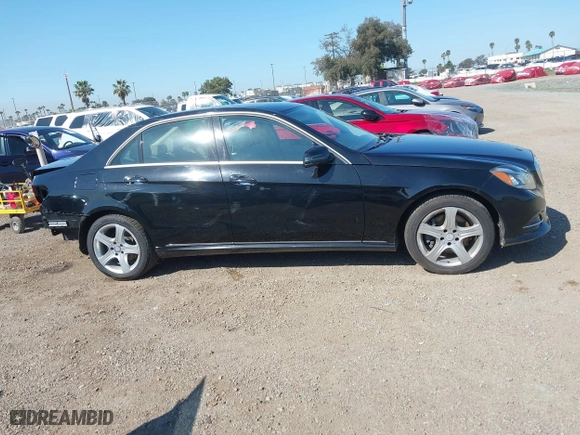 2015 Mercedes-Benz E-Class E 250 BlueTEC Luxury with VIN WDDHF0EB5FB120603, listed as a IAAI auction lot 41836068 with 112,264 mi miles. Bid and sale history available at carsss.com. Image 14.