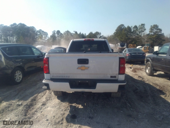 2018 Chevrolet Silverado 1500 Custom with VIN 1GCRCPEC2JZ354500, listed as a IAAI auction lot 41640015 with 87,376 mi miles. Bid and sale history available at carsss.com. Image 17.