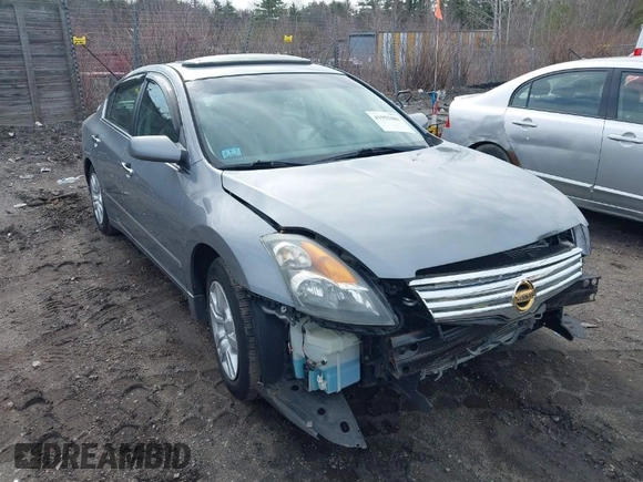 2009 Nissan Altima 2.5 S with VIN 1N4AL21E59N470080, listed as a IAAI auction lot 41953486 with 67,150 mi miles. Bid and sale history available at carsss.com. Image 1.