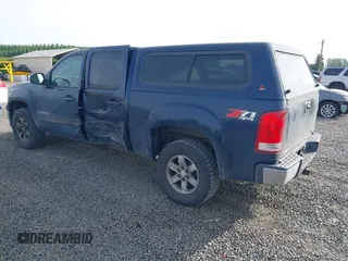2007 GMC Sierra 1500 SLE1 с VIN 2GTEK13M571584348, выставлен на аукционе IAAI как лот 42270584 с пробегом 230 613 миль миль и . История ставок и продаж доступна на DreamBid. Изображение 3.