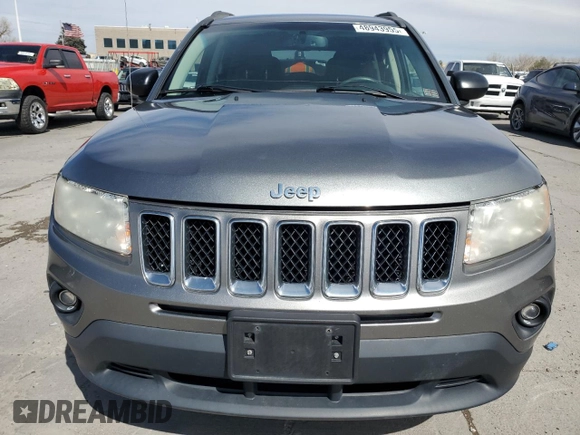 2012 Jeep Compass Latitude with VIN 1C4NJDEB0CD659486, listed as a Copart auction lot 48943955 with 86,322 mi miles and Clean Title. Bid and sale history available at carsss.com. Image 5.
