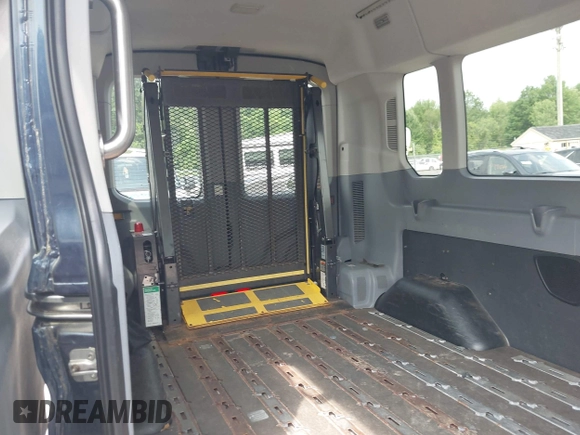 2016 Ford Transit XL z VIN 1FBAX2CM6GKA55226, wystawiony jako IAAI lot #42496468 z przebiegiem 155 375 mil mil oraz . Historia ofert i sprzedaży dostępna na DreamBid. Obrazek 8.