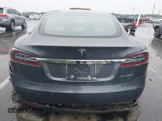 2020 Tesla Model S Long Range с VIN 5YJSA1E21LF413251, выставлен на аукционе IAAI как лот 42350131 с пробегом 16 427 миль миль и . История ставок и продаж доступна на DreamBid. Изображение 6.