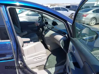 2016 Honda Odyssey Touring Elite with VIN 5FNRL5H92GB018400, listed as a IAAI auction lot 41786969 with 155,610 mi miles. Bid and sale history available at carsss.com. Image 5.