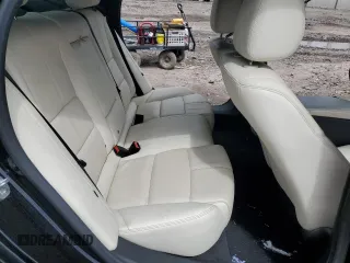 2017 Chevrolet Impala LT z VIN 2G1105S30H9136745, wystawiony jako Copart lot #57324905 z przebiegiem Nie podano mil oraz Szkoda całkowita • Salvage title. Historia ofert i sprzedaży dostępna na DreamBid. Obrazek 10.
