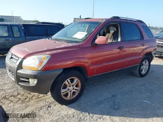 2005 Kia Sportage LX with VIN KNDJF723457078461, listed as a IAAI auction lot 41948080 with 104,330 mi miles. Bid and sale history available at carsss.com. Image 2.