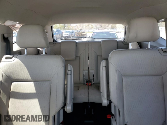 2019 Volkswagen Atlas SE with VIN 1V2WR2CA7KC598569, listed as a Copart auction lot 52291815 with 92,778 mi miles and Salvage title. Bid and sale history available at DreamBid. Image 10.
