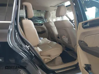 2015 Mercedes-Benz GL-Class GL 350 BlueTEC with VIN 4JGDF2EE9FA534113, listed as a IAAI auction lot 41955010 with 152,064 mi miles. Bid and sale history available at carsss.com. Image 8.