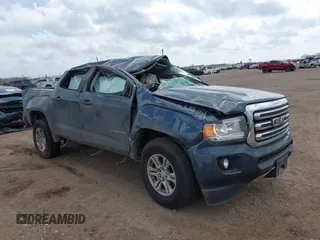 2019 GMC Canyon 2WD SLE with VIN 1GTG5CEN5K1209642, listed as a IAAI auction lot 41493593 with 57,697 mi miles. Bid and sale history available at carsss.com. Image 13.